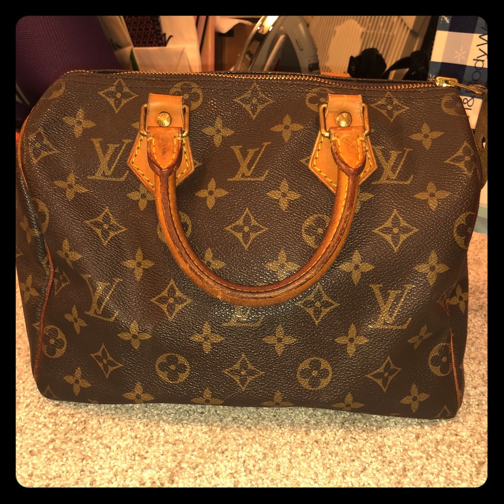 Authentic Louis Vuitton Speedy 25
